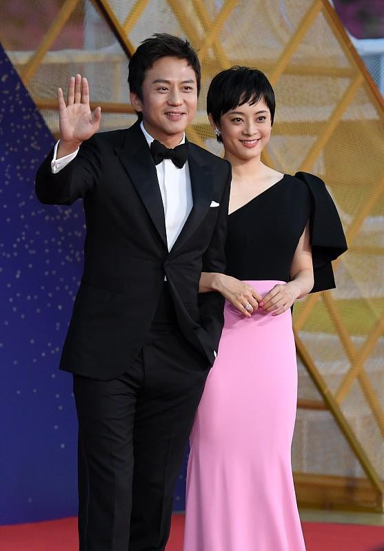 今日股票配资平台 邓超被追问孙俪初恋情史，他的回答让网友直呼教科书